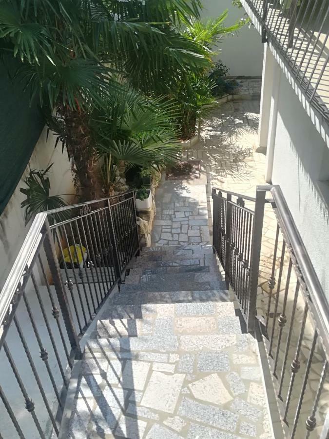 Apartment Jozefina Пореч Экстерьер фото